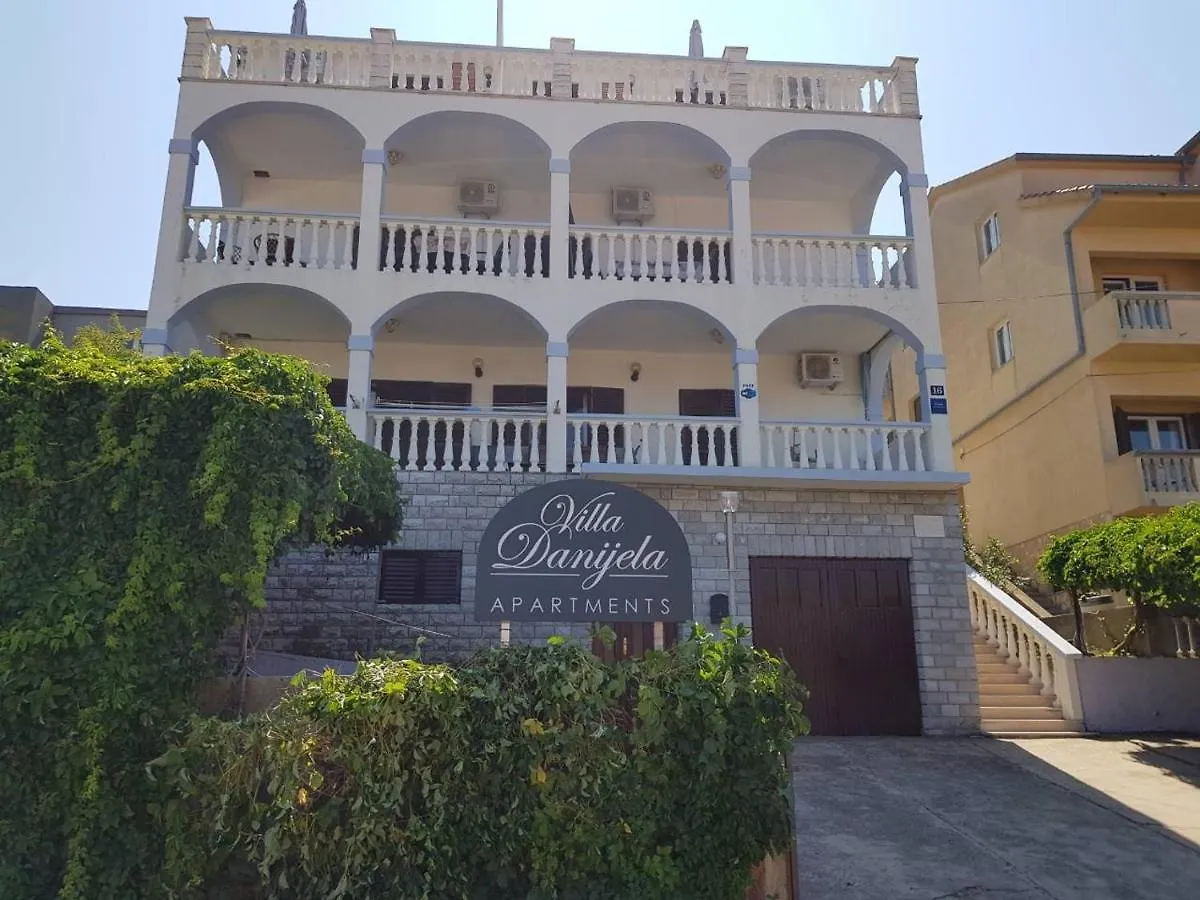 Apartment Sali 890B